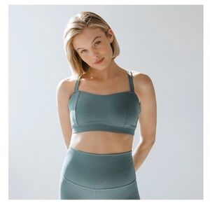 Albion Fit Uplift Bra